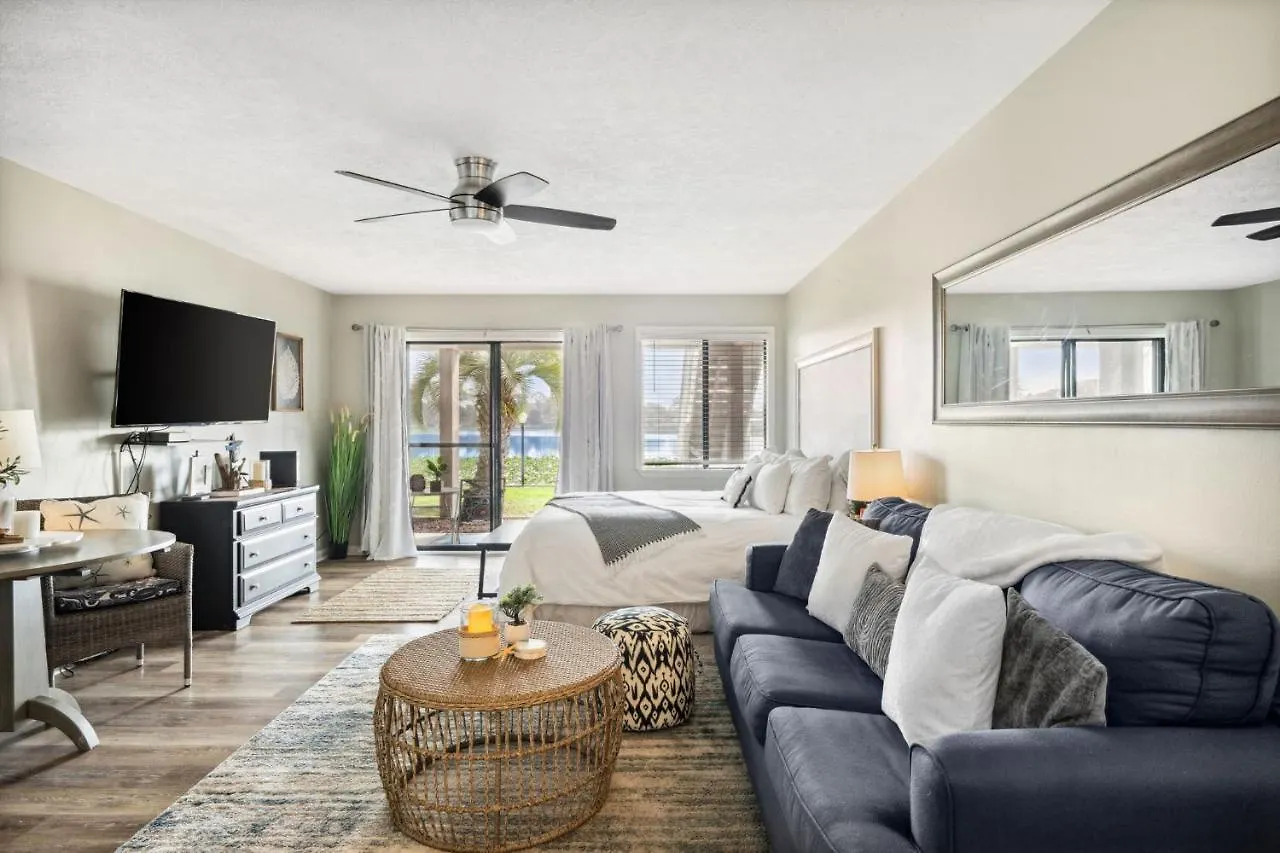 Dlx Beach Studio, Panama City Beach Updated!